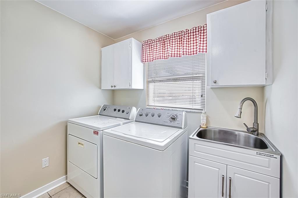 TOWN AND RIVER - Residential