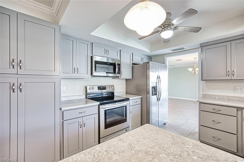 TOWN AND RIVER - Residential