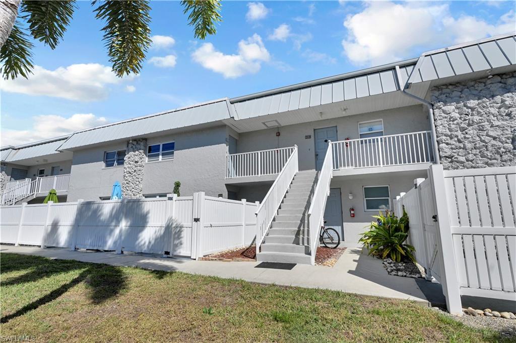 REGENCY CONDO - Residential