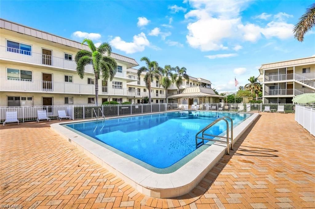 Photo of 766 Central AVE #101, NAPLES, FL 34102 (MLS # 225079624)