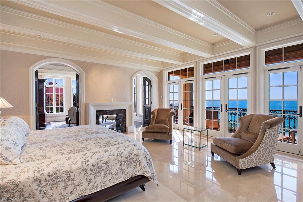 STRAND AT BAY COLONY - Residential