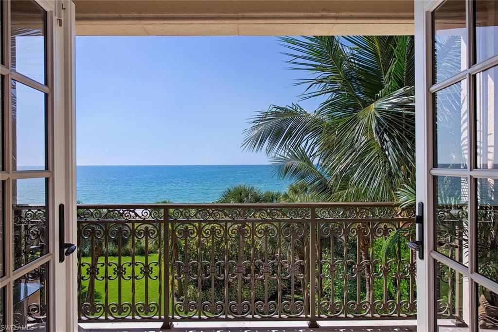 STRAND AT BAY COLONY - Residential