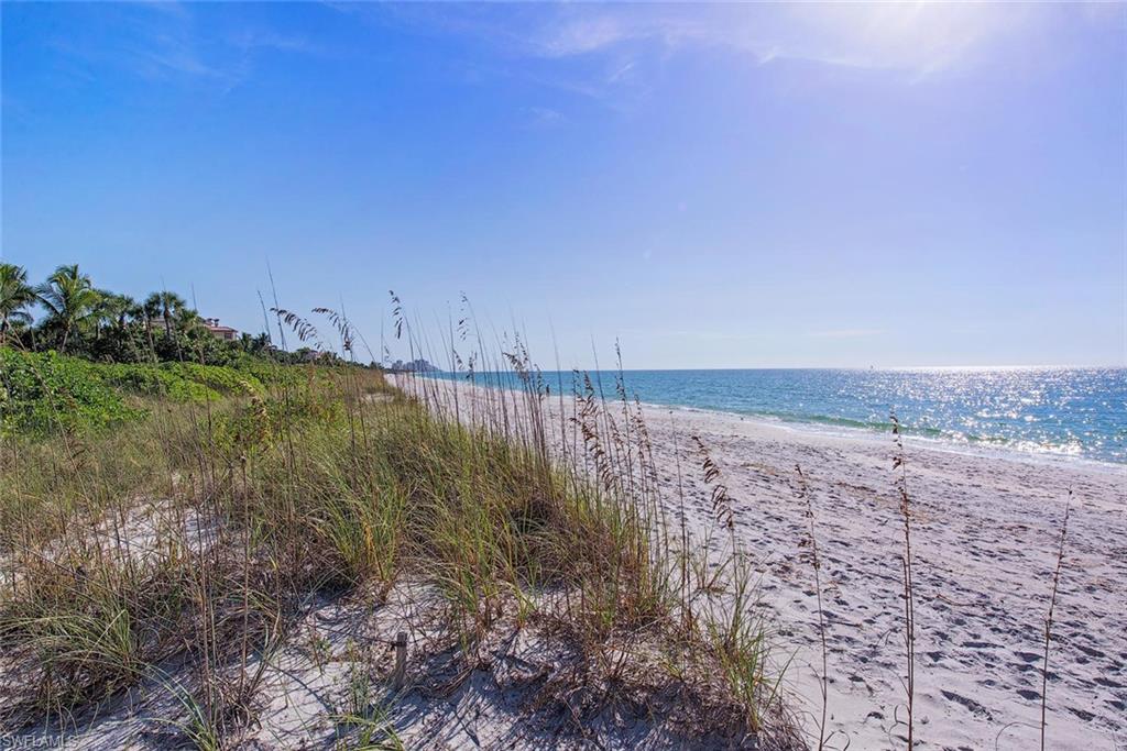 STRAND AT BAY COLONY - Residential