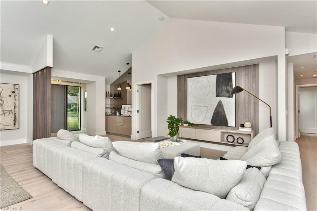 OAKMONT - Residential