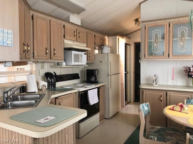 RIVERWOODS PLANTATION - Residential