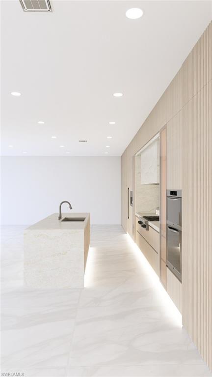 LAGUNA SHORES - Residential