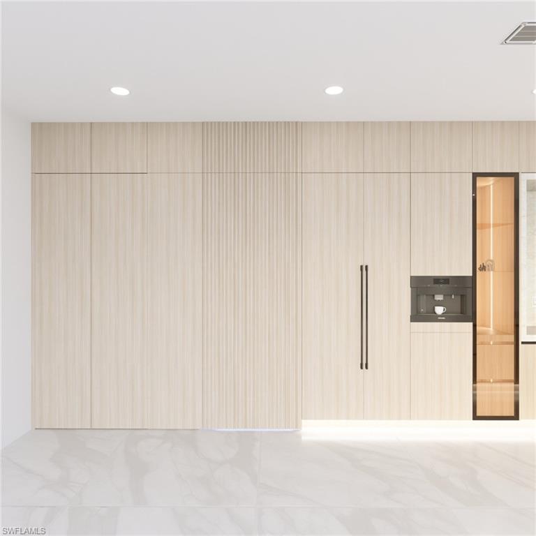 LAGUNA SHORES - Residential