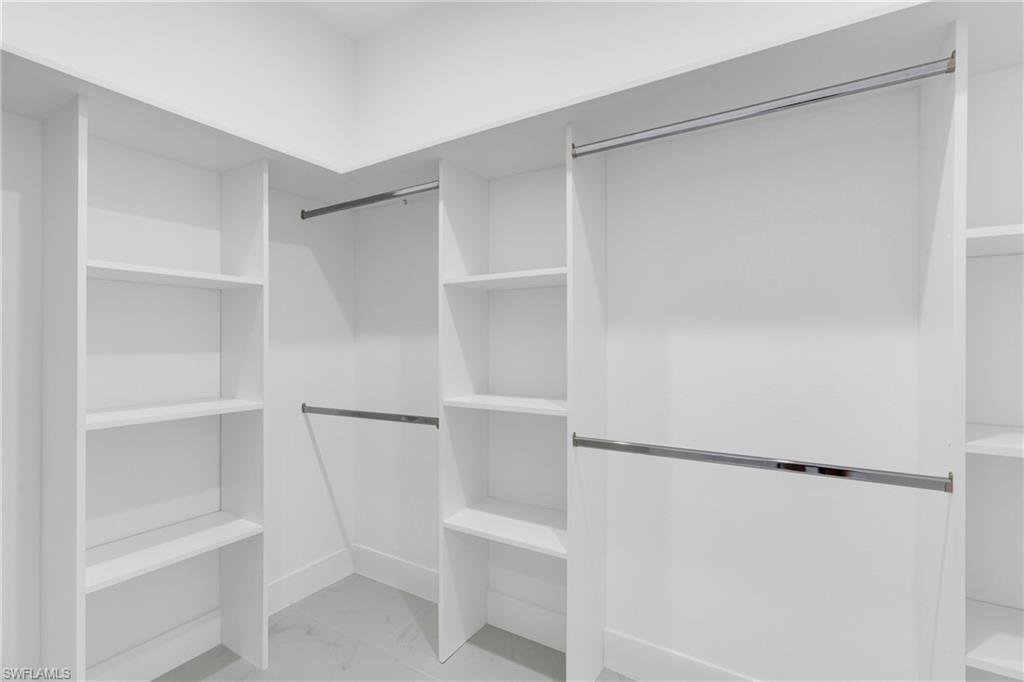 BUCKINGHAM PARK - Residential