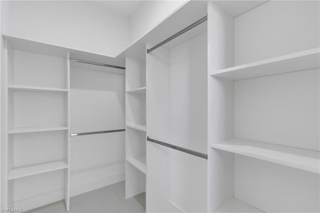 BUCKINGHAM PARK - Residential