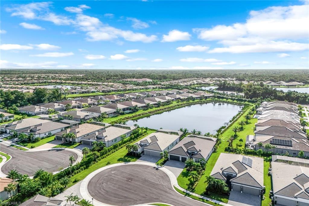 12092 Eucalyptus WAY