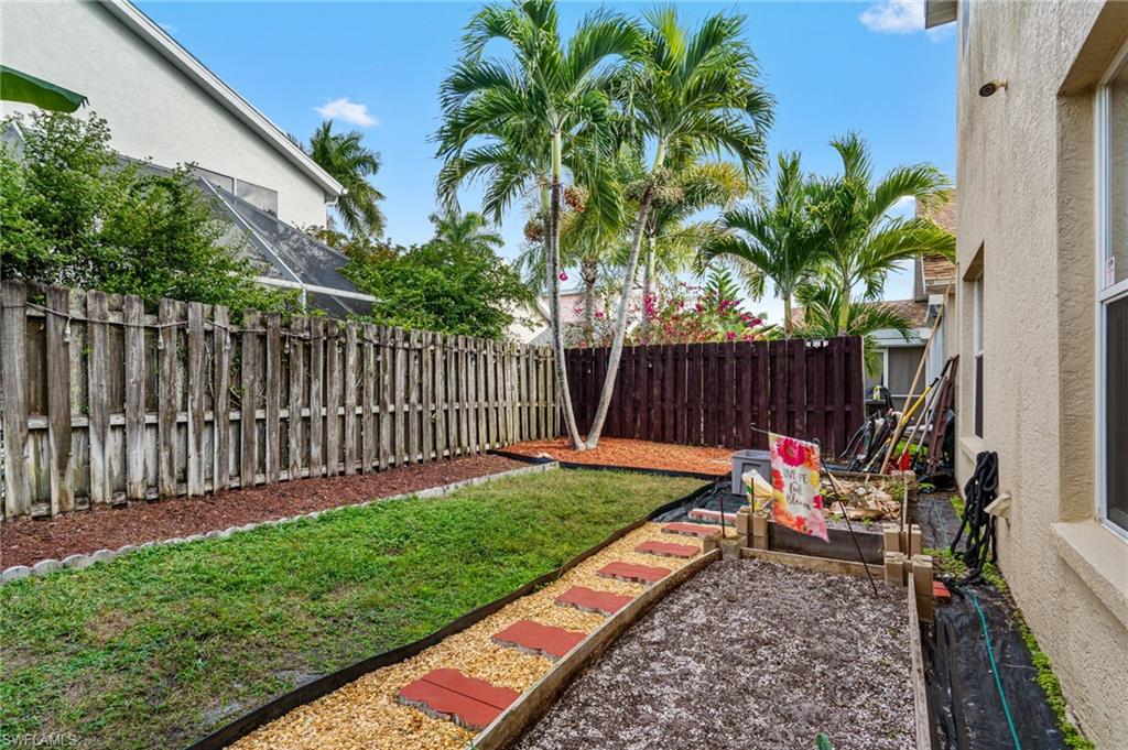 BOUGAINVILLAS - Residential