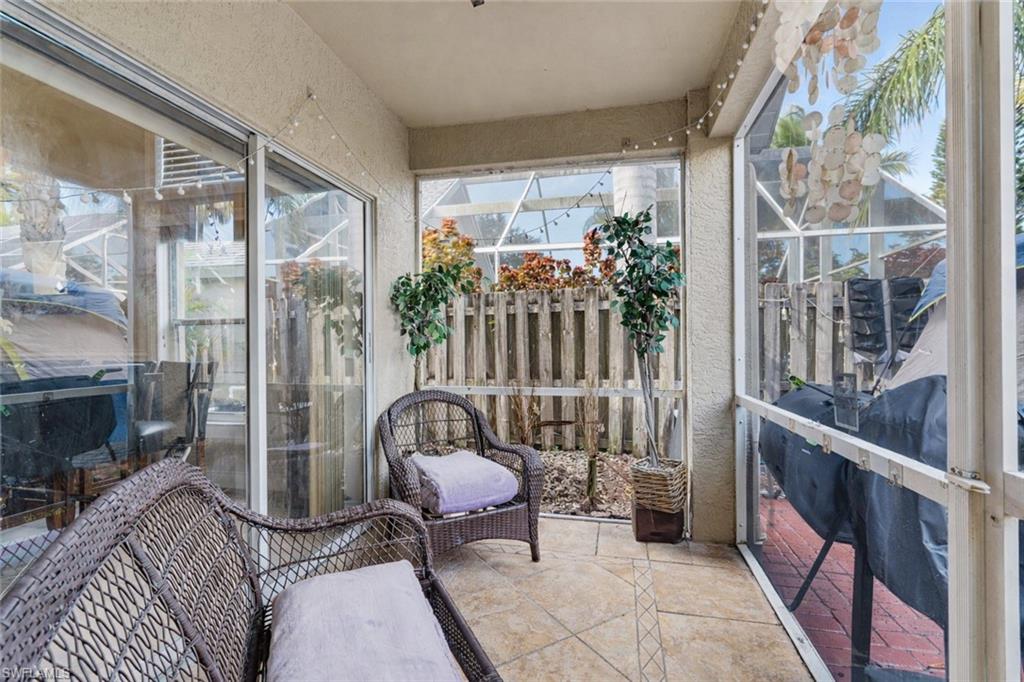 BOUGAINVILLAS - Residential