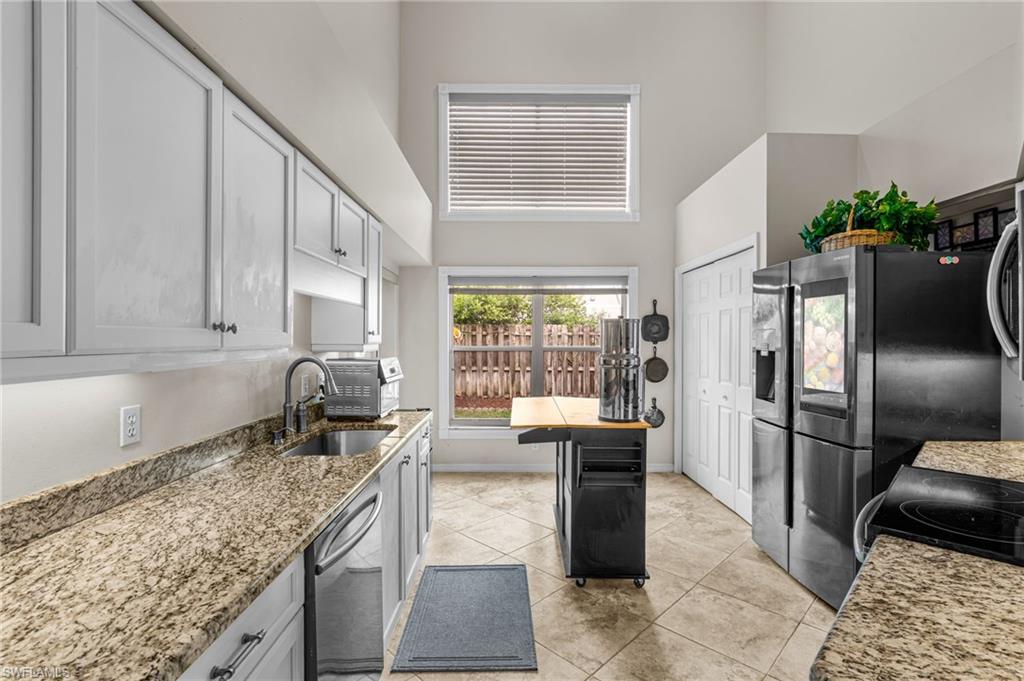 BOUGAINVILLAS - Residential