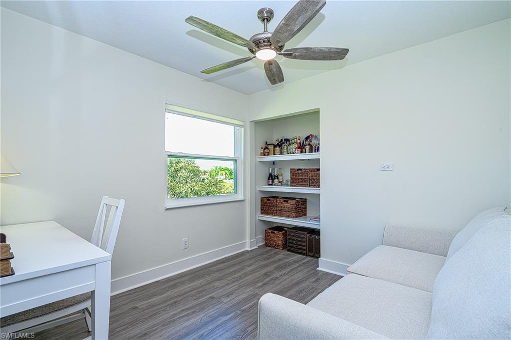 HUNTINGTON LAKES - Residential Lease