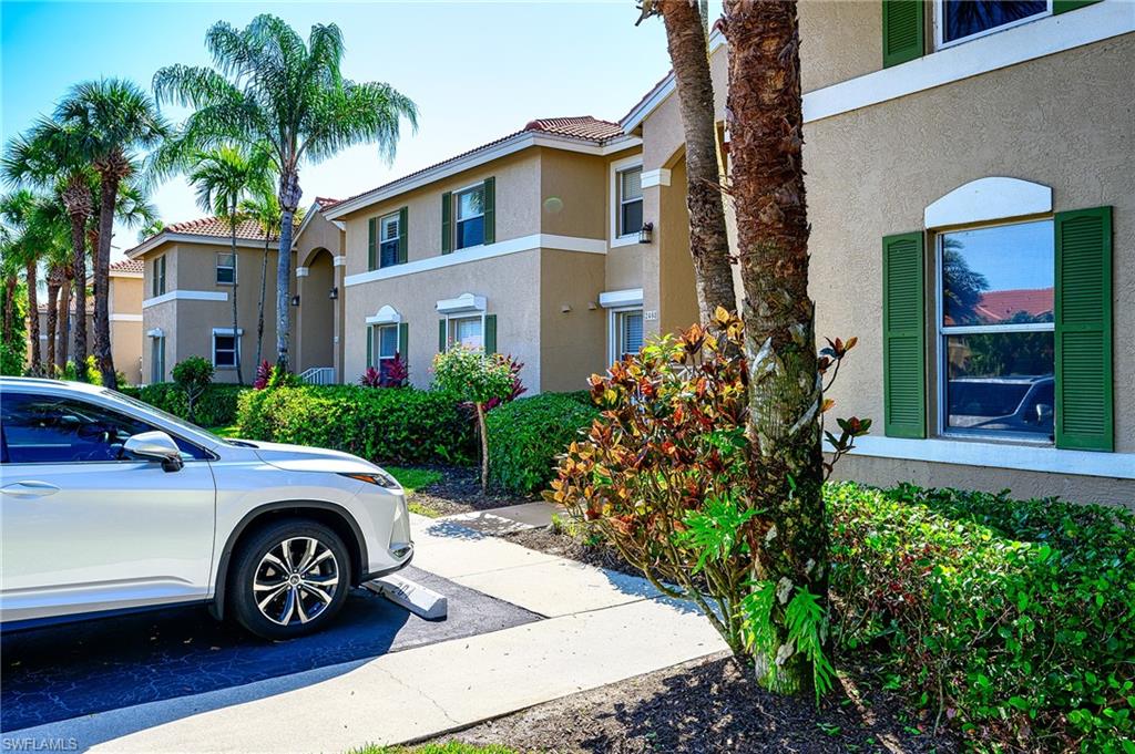 HUNTINGTON LAKES - Residential Lease