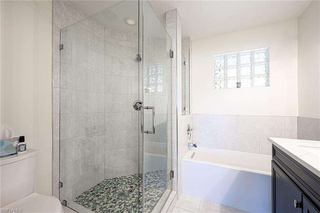 HUNTINGTON LAKES - Residential Lease