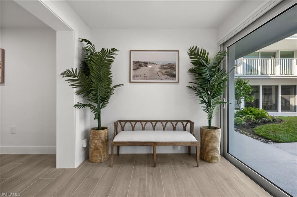 HARBOUR LIGHTS - Residential