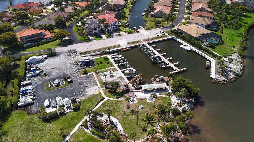 WATER'S EDGE - Residential