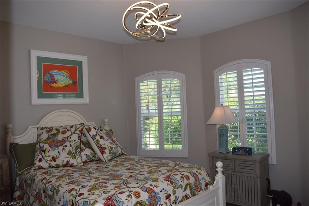 WATER'S EDGE - Residential