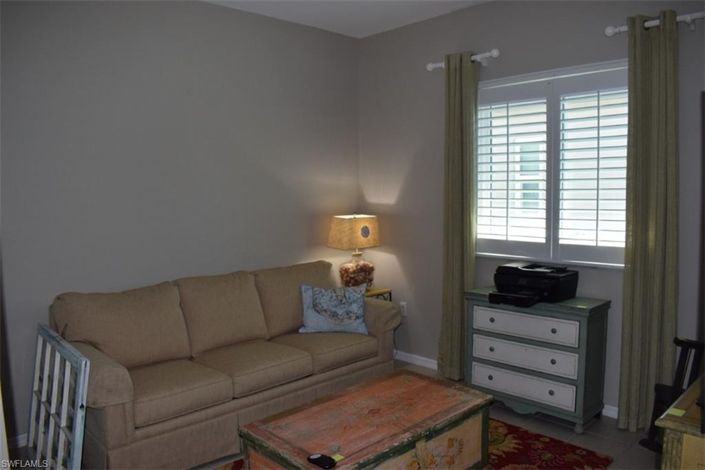 WATER'S EDGE - Residential