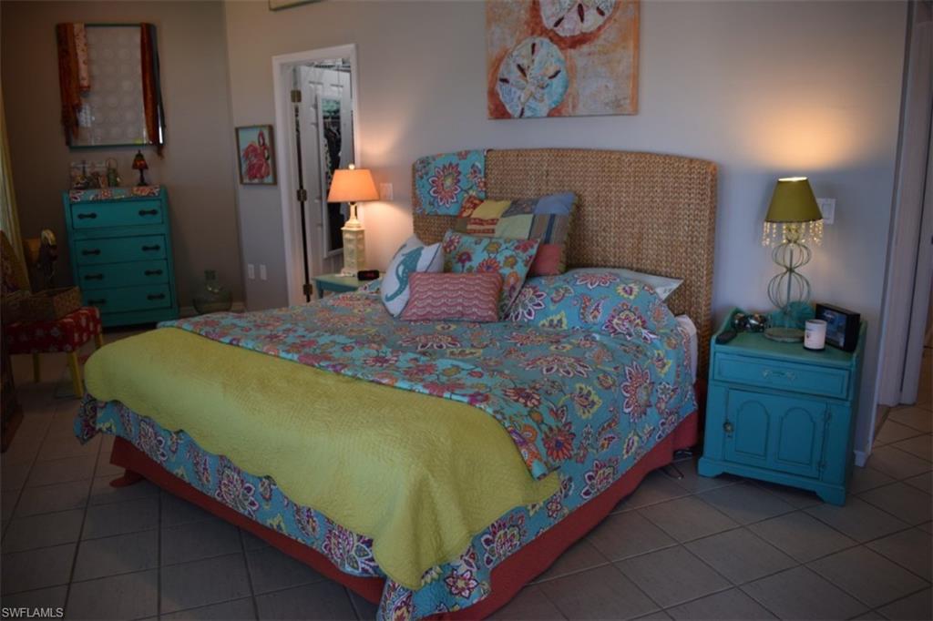 WATER'S EDGE - Residential