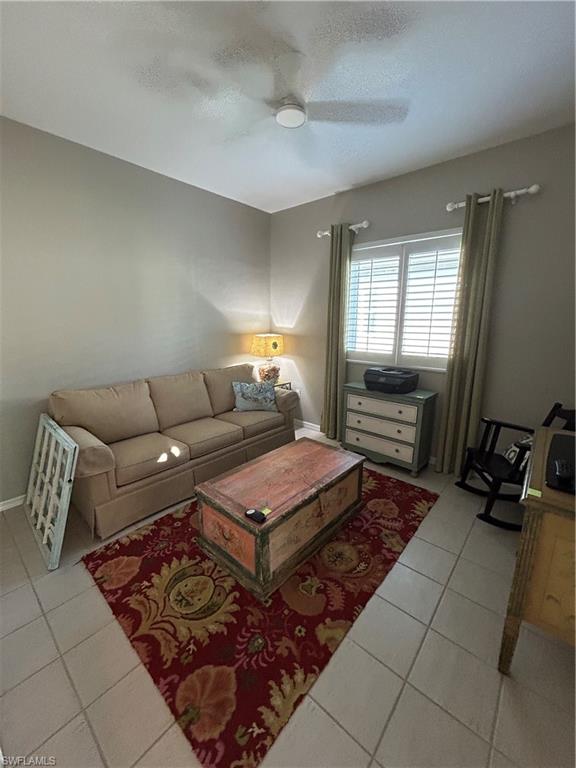 WATER'S EDGE - Residential