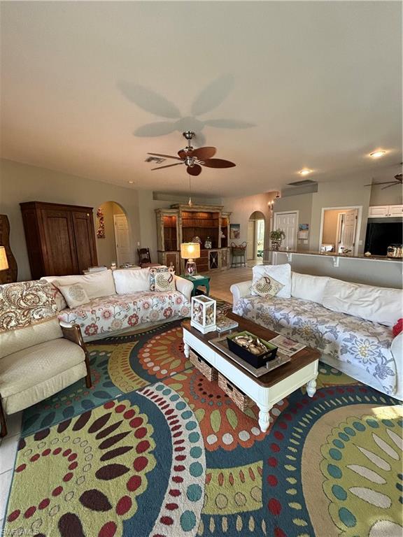 WATER'S EDGE - Residential