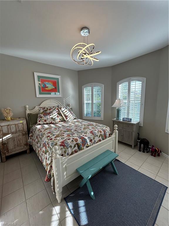 WATER'S EDGE - Residential