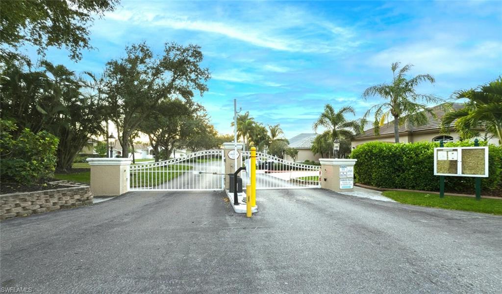 WATER'S EDGE - Residential