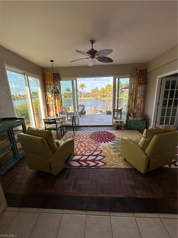 WATER'S EDGE - Residential