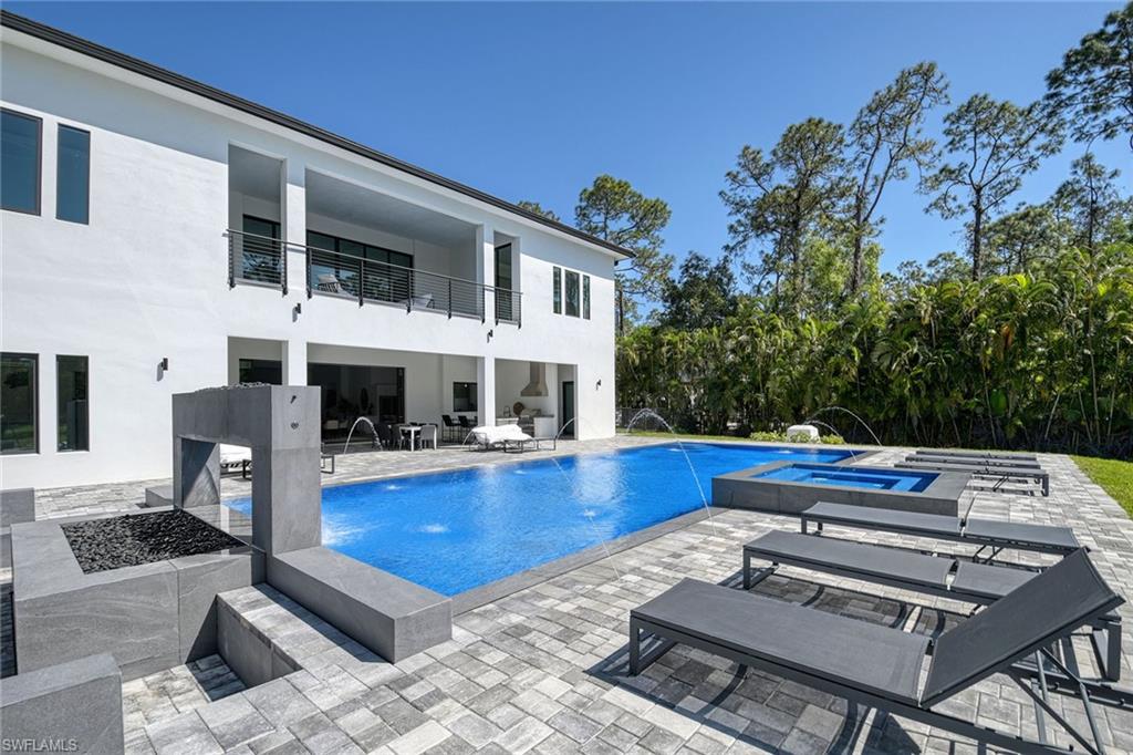 LOGAN WOODS - Residential