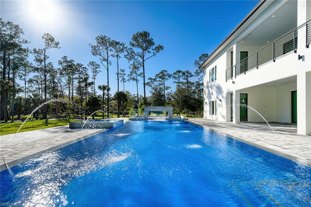 LOGAN WOODS - Residential