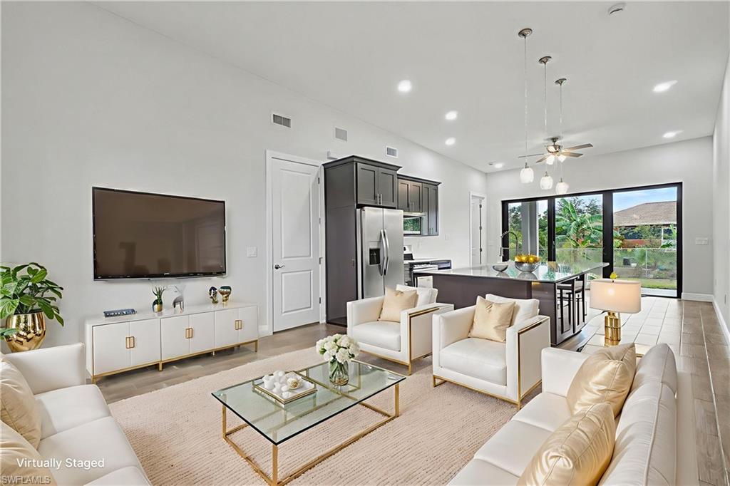 LEHIGH ACRES - Residential