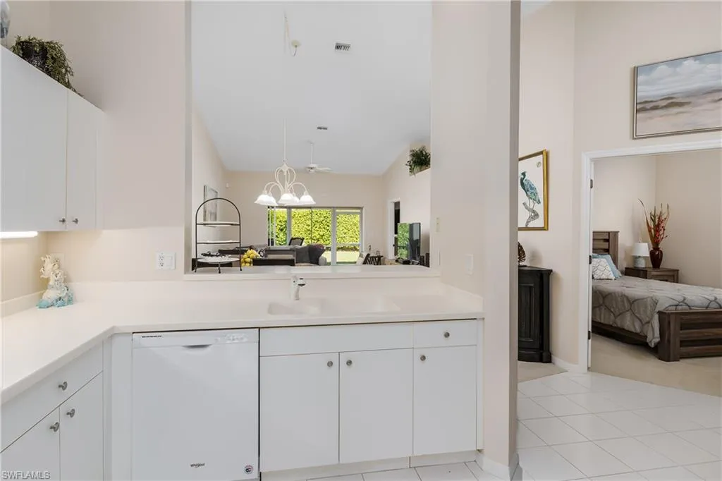 Naples, Florida 34113, United States, 2 Bedrooms Bedrooms, ,2 BathroomsBathrooms,Residential,Active,29249