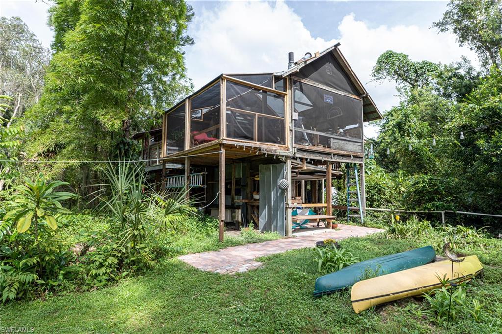 SAN CARLOS PARK - Residential