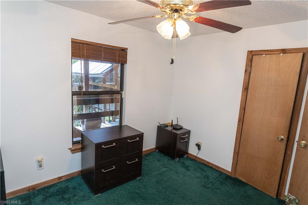 SAN CARLOS PARK - Residential