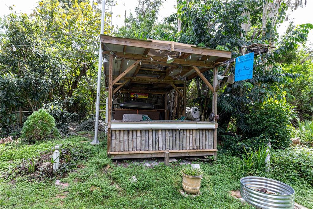 SAN CARLOS PARK - Residential