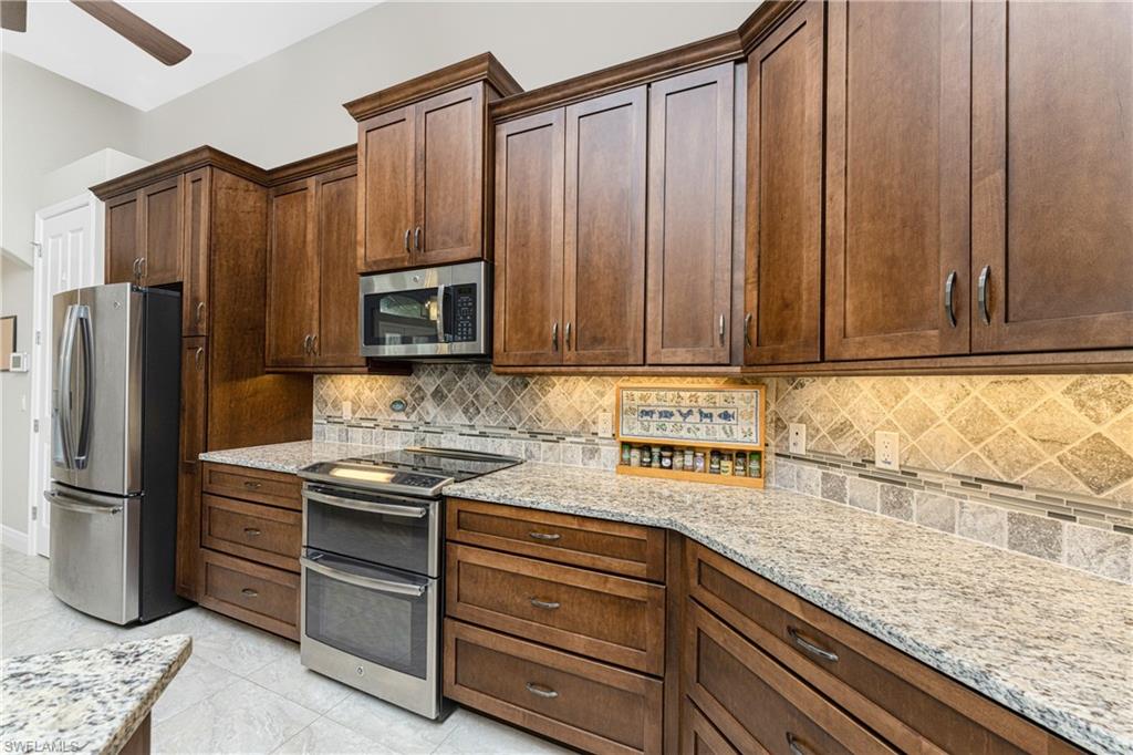 BURNT STORE LAKES - Residential