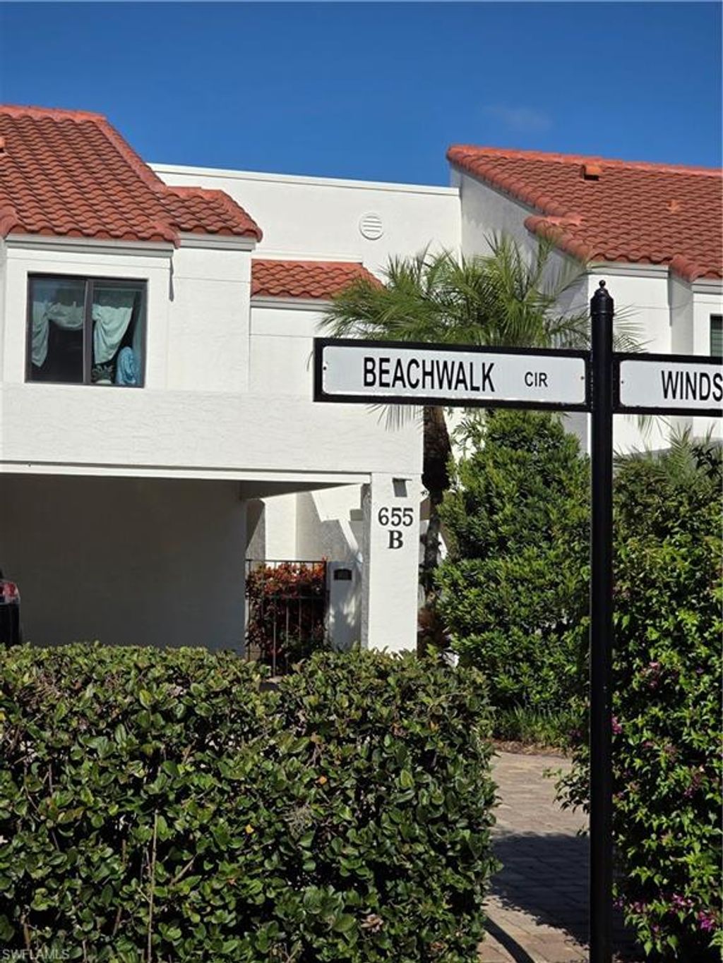 Photo of 613 Beachwalk CIR #J101, NAPLES, FL 34108 (MLS # 225076575)