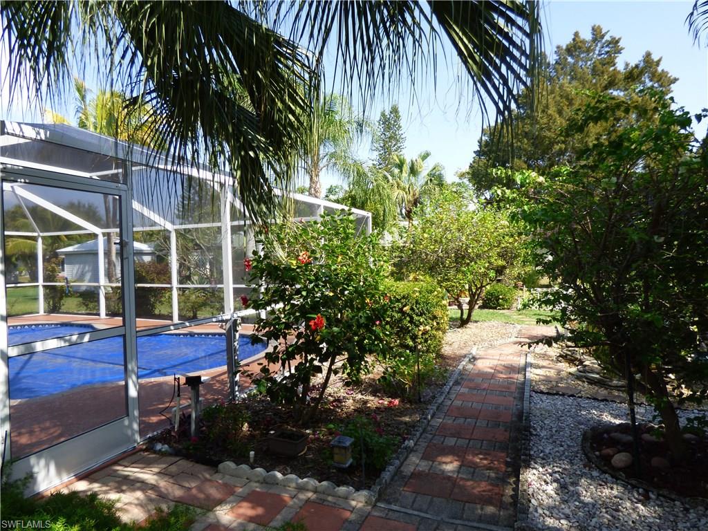 IONA SHORES - Residential