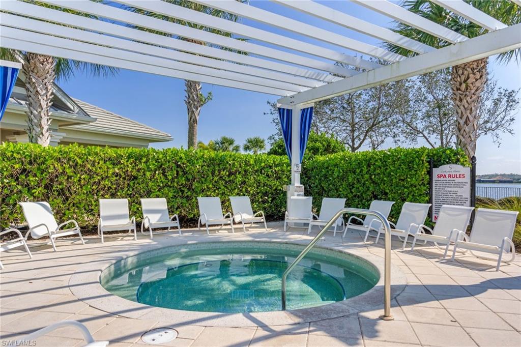 CORKSCREW SHORES - Residential