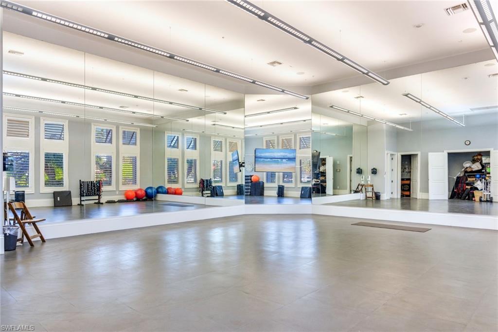 CORKSCREW SHORES - Residential