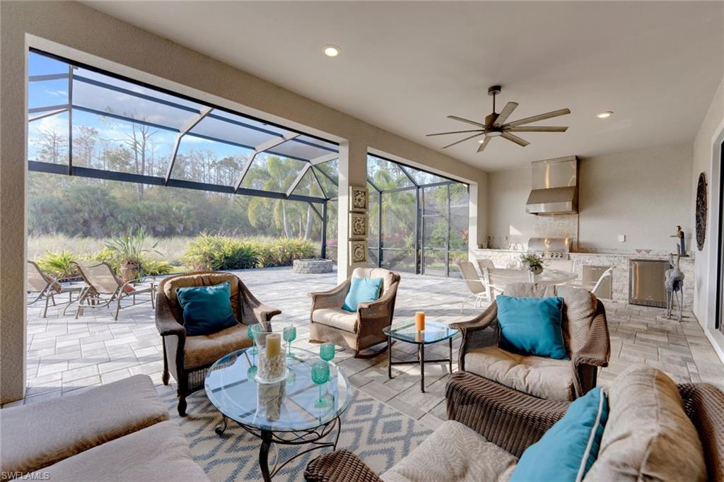 CORKSCREW SHORES - Residential