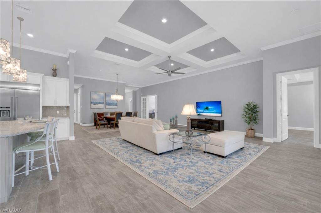 CORKSCREW SHORES - Residential