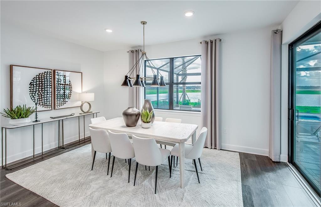 NORTHRIDGE - Residential