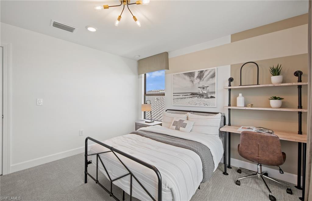 NORTHRIDGE - Residential