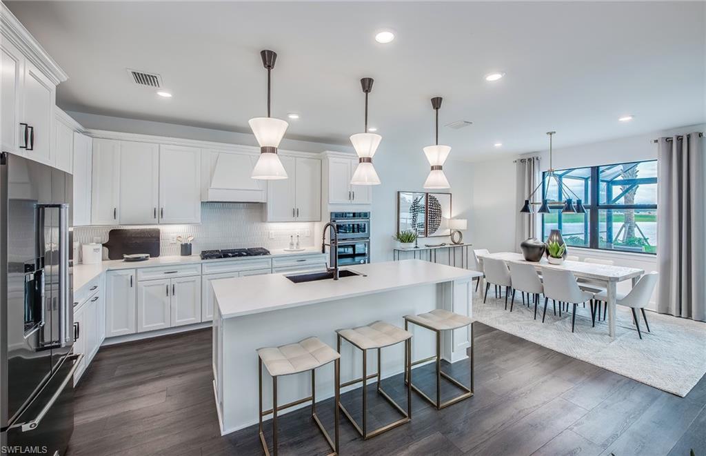 NORTHRIDGE - Residential