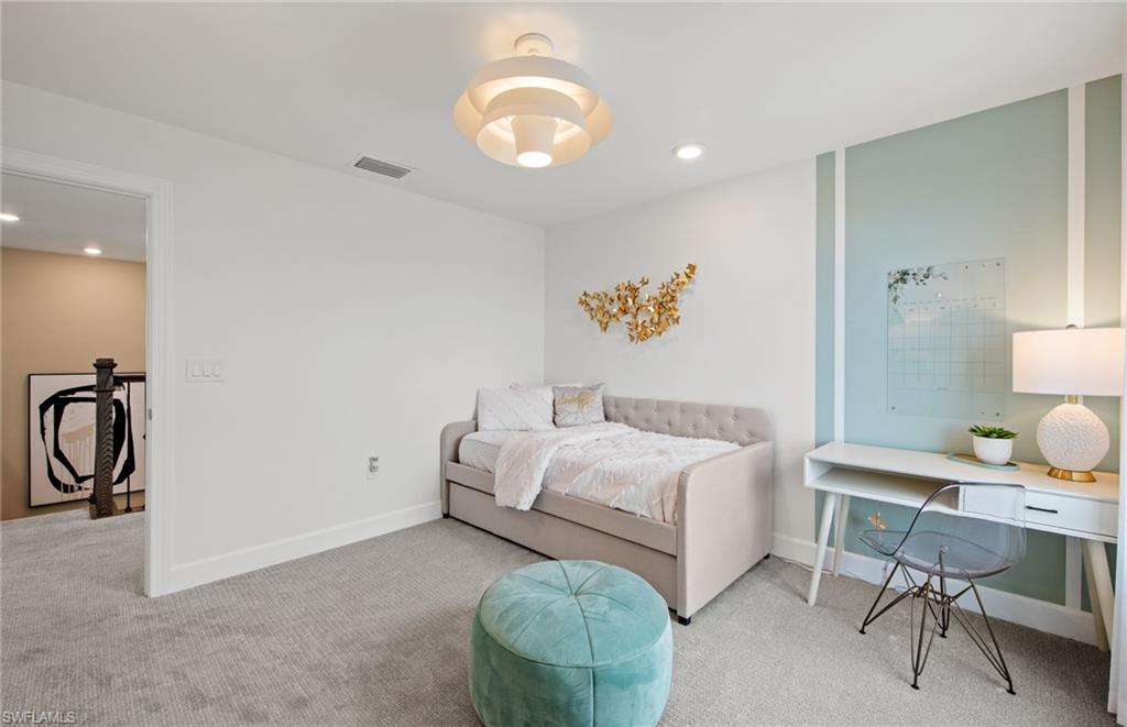NORTHRIDGE - Residential