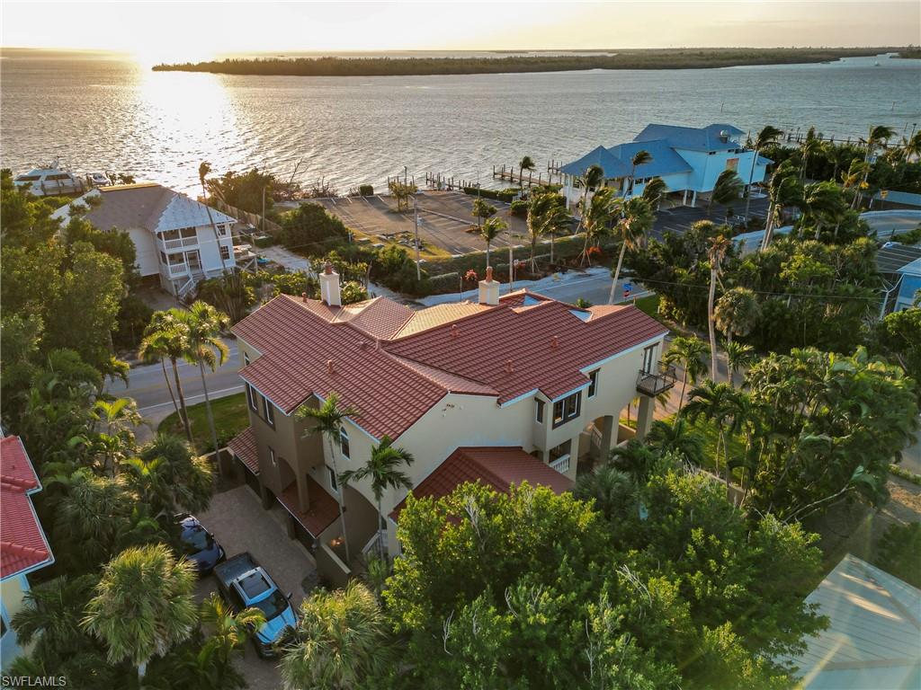 15160 Captiva DR