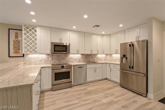 CHESAPEAKE MANOR - Residential